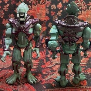BAM -Kronax Allien action figure